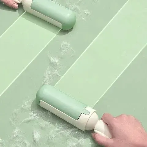 Pet Hair Roller in Use