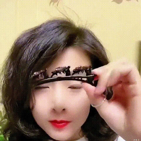 How to Use Hair Clips